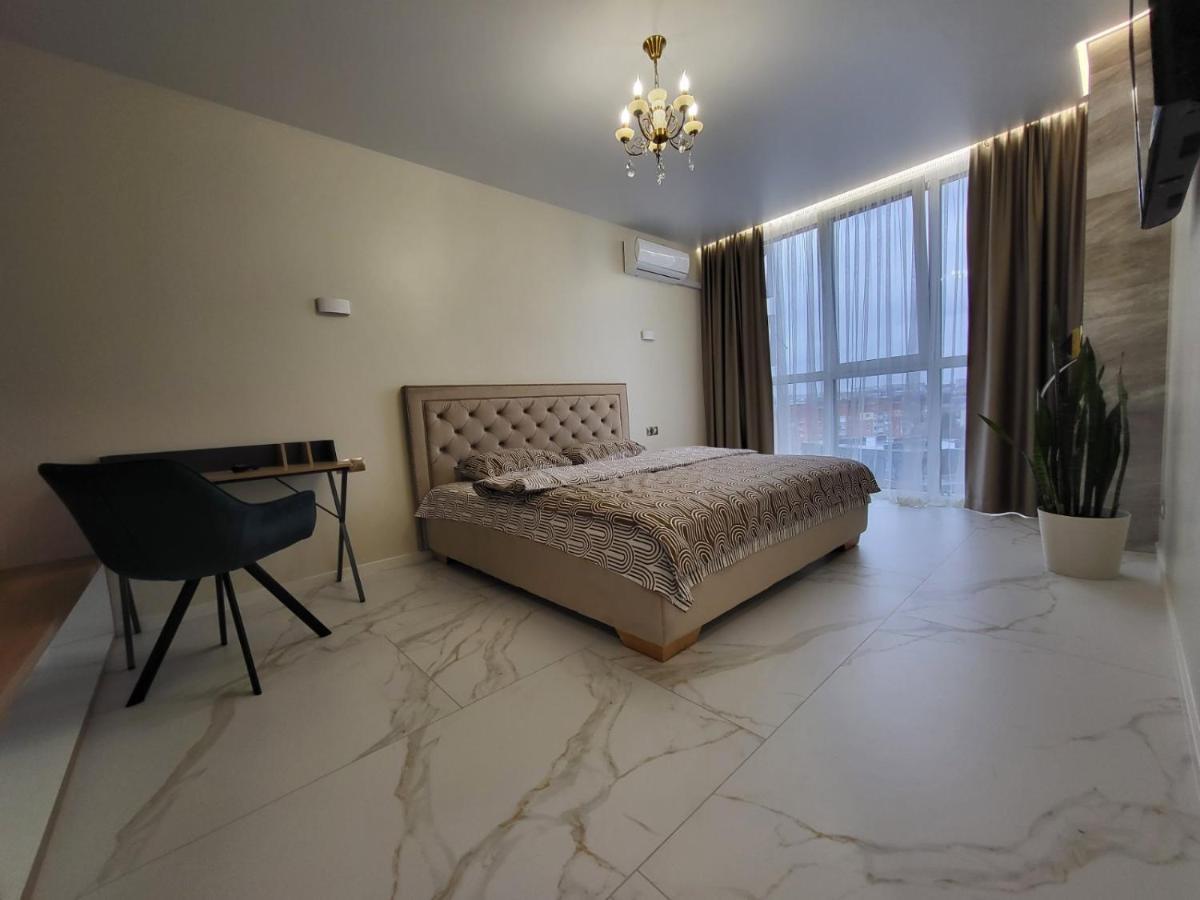 Prestige-Gold Apartment Rivne Exterior photo